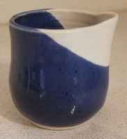 Mini-pitcher_blue_white